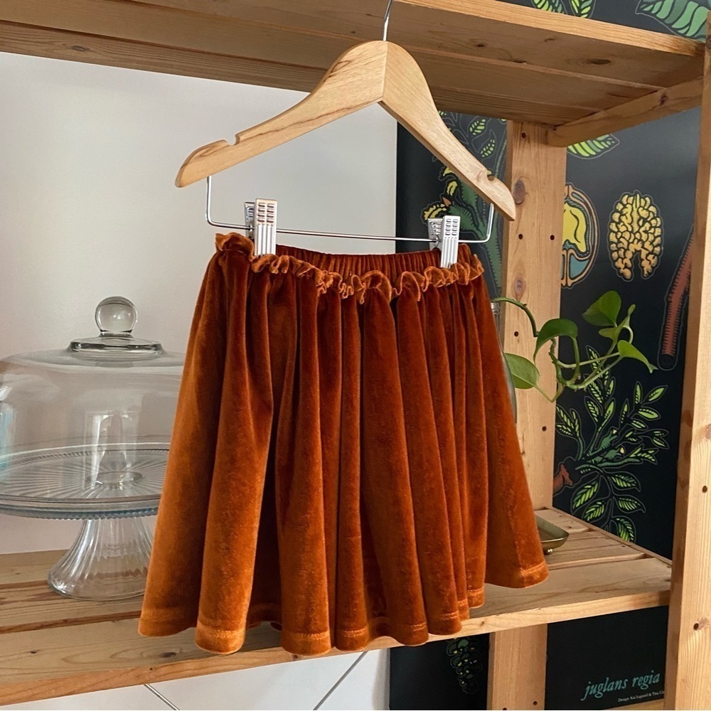 Pink Chicken Gianna Skirt Burnt Orange Velour - Picture 7 of 11